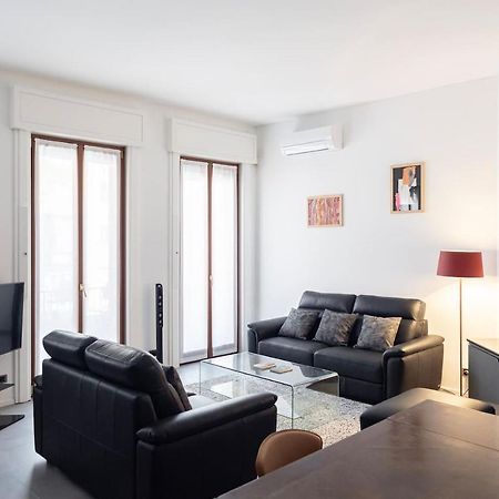 Apartment Close To Duomo Milan Exterior photo